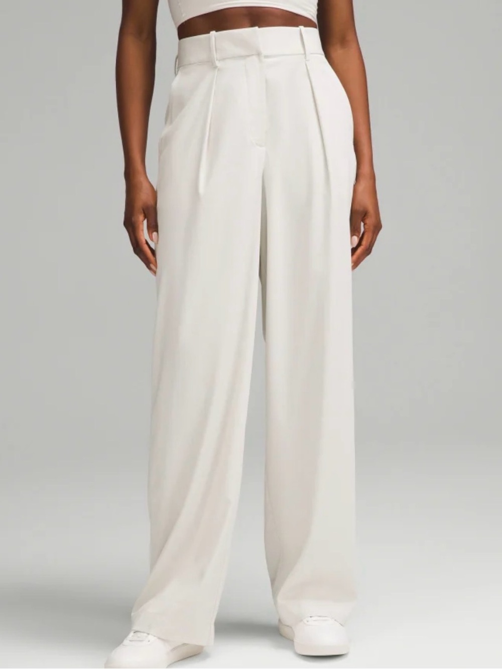 🍋NWT Lululemon Women’s Pleat Front High Rise Trousers in Bone 🍋